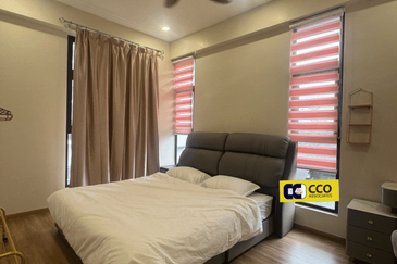 THE COVE HILLSIDE RESIDENCE