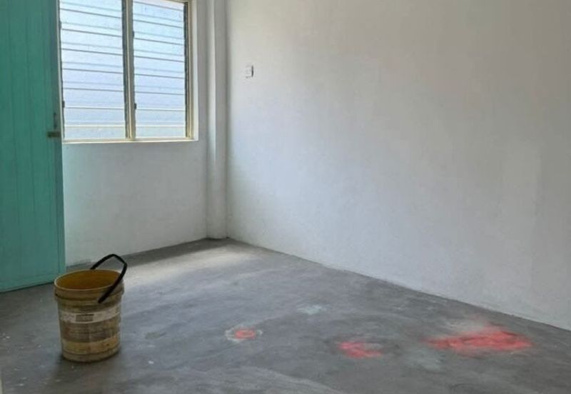 Menglembu Taman Impiana Adril Flat For Sales