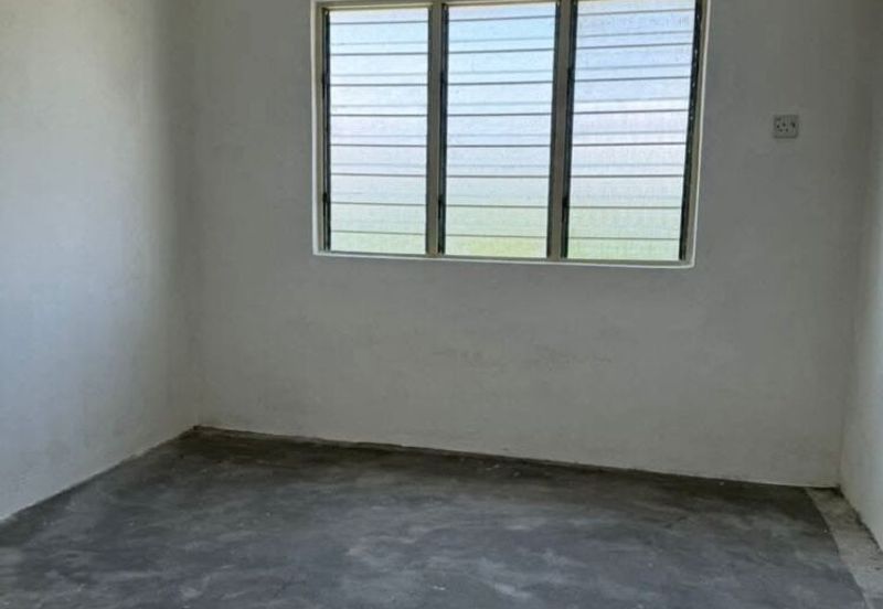 Menglembu Taman Impiana Adril Flat For Sales