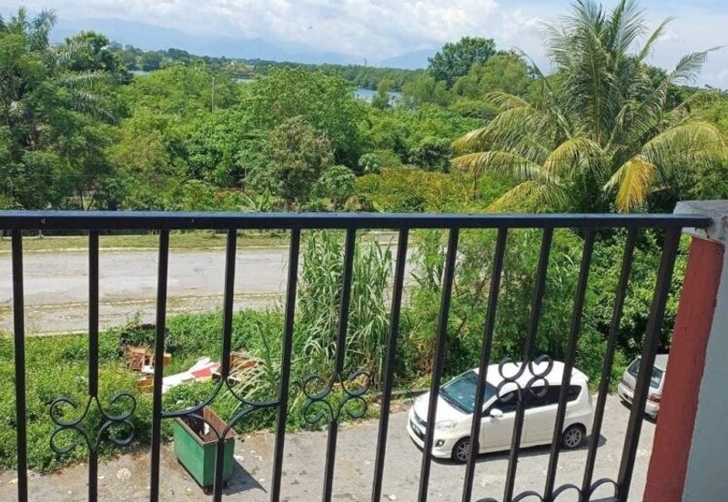 Menglembu Taman Impiana Adril Flat For Sales