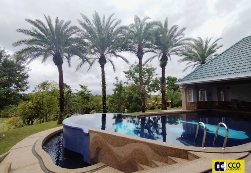 BUKIT KINDING ORCHARDS