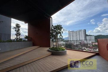 Piccadilly Service Residence @ Greentown