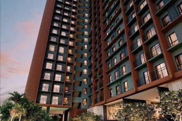 Piccadilly Service Residence @ Greentown