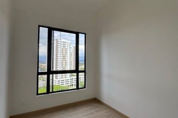 Piccadilly Service Residence @ Greentown