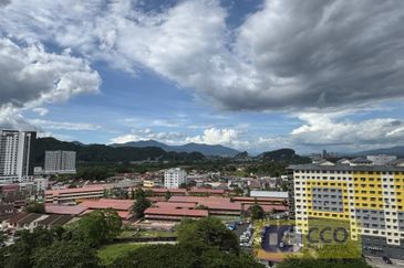 Piccadilly Service Residence @ Greentown