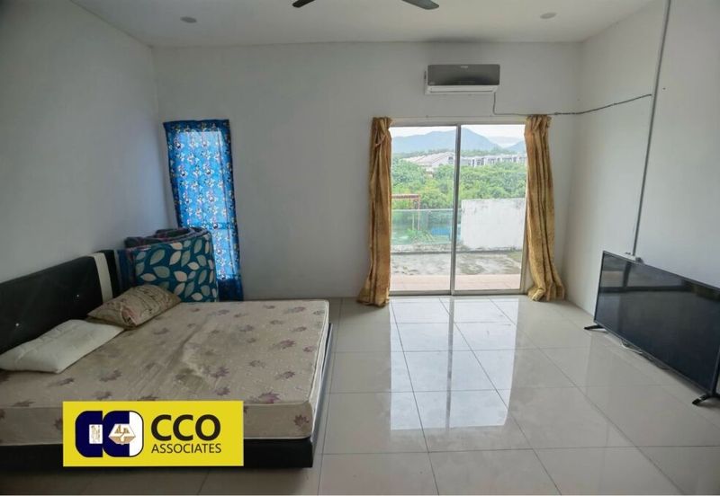 ANJUNG BERCHAM UTAMA