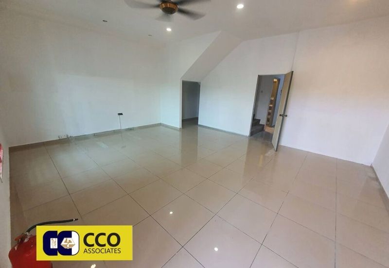 ANJUNG BERCHAM UTAMA