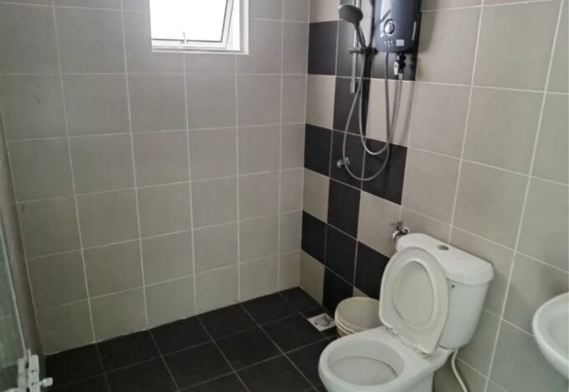 ANJUNG BERCHAM UTAMA