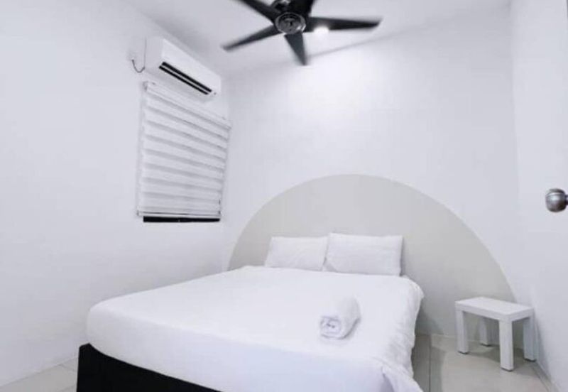 Manhattan Condominium