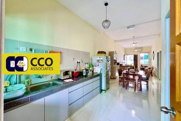 DESA LAHAT SRI -WANG