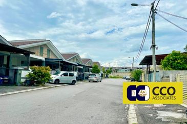 DESA LAHAT SRI -WANG