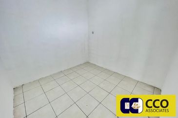 DESA LAHAT SRI -WANG