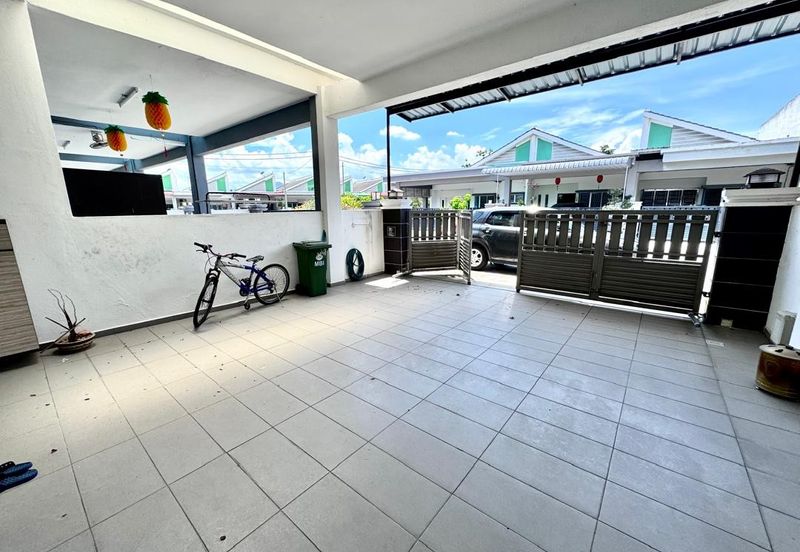 TAMAN LAPANGAN KIARA