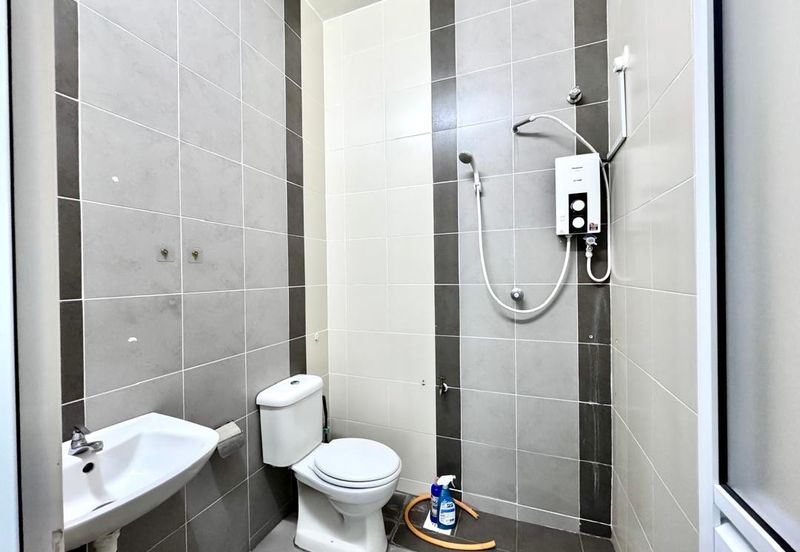 TAMAN LAPANGAN KIARA