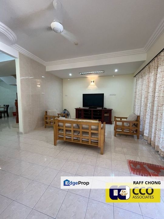 Ampang - Taman Gunong View Double Storey House Good Condition For Sale, Perak, Ipoh