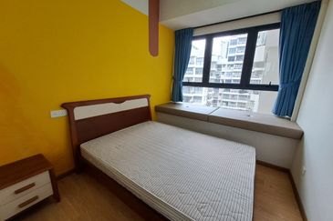 Baypoint @ Country Garden Danga Bay