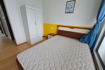 Baypoint @ Country Garden Danga Bay