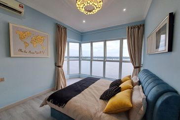 Royal Strand @ Country Garden Danga Bay