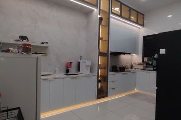 Lestarry Heights (Taman Puncak Lestari)