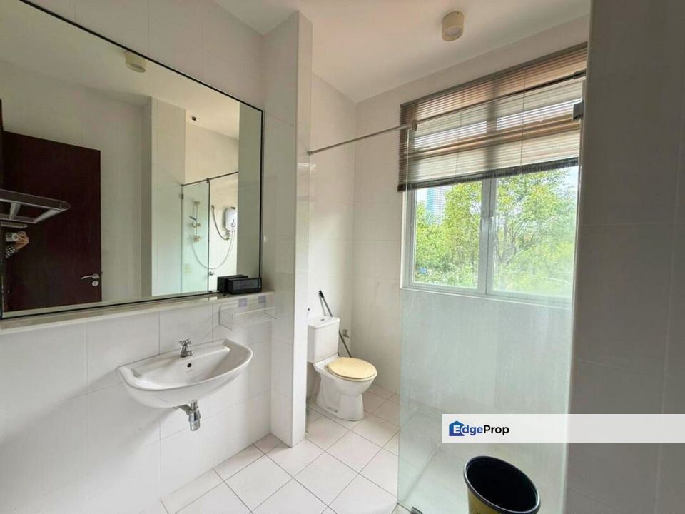 Ariza 2.5 Storey Courtyard Terrace Straits Quay Seri Tg Pinang, Penang, Tanjung Tokong