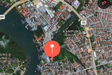 LAND FOR SALE JALAN TANJUNG API, KUANTAN