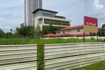 Jalan Lingkungan U Thant 