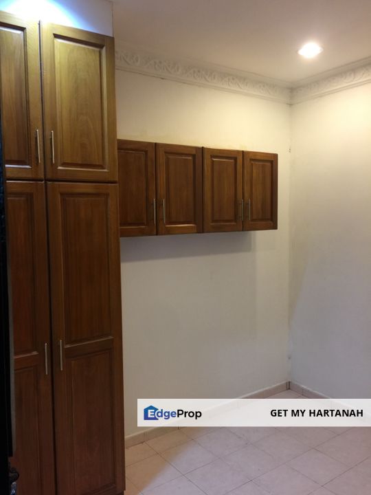 TAMAN SRI GOMBAK, BATU CAVES, SELANGOR TERRACE, Selangor, Batu Caves 