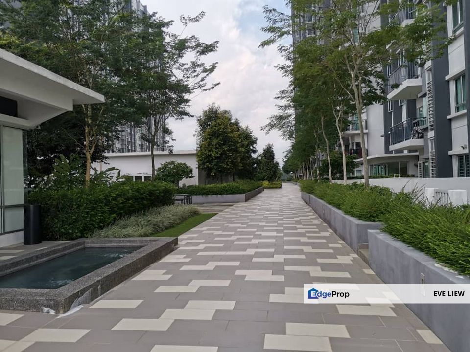 SOUTHVILLE CITY SAVANNA UNIT FOR RENT FOR STUDENT OR FAMILY, Selangor, Bangi