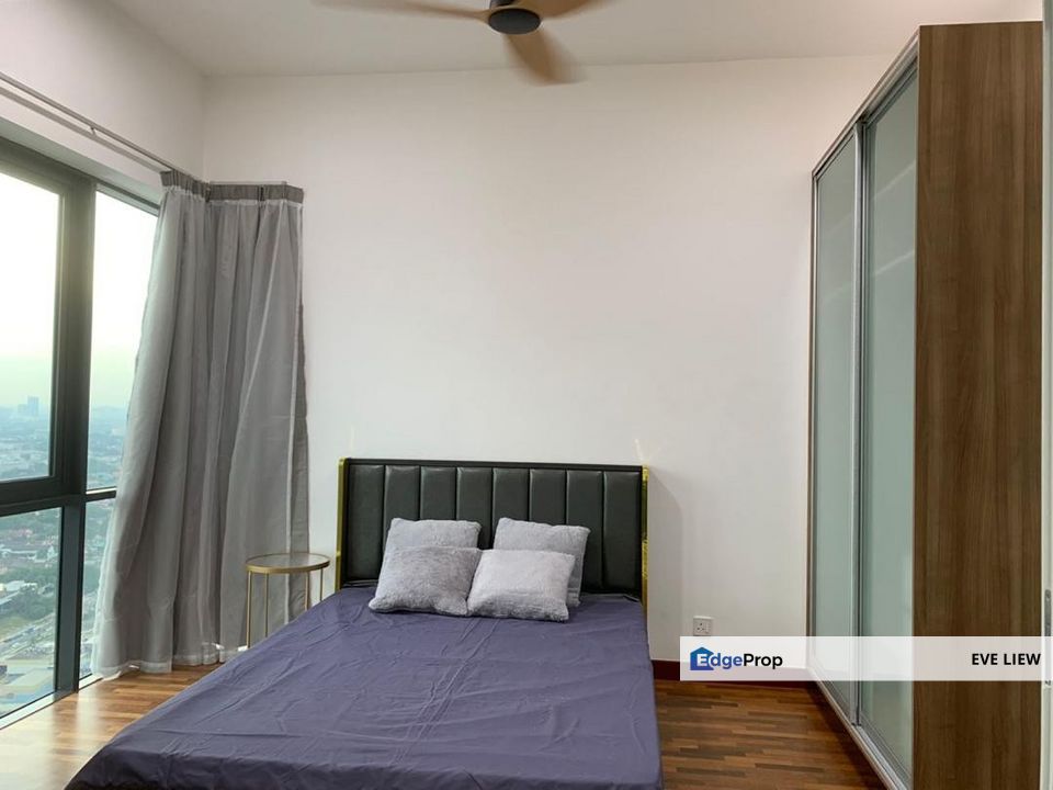 (NEGOTIABLE} NICE RENO FULLY FURNISHED - PACIFIC STAR PJ ,NEAR UM ,JAYAONE ,COLUMBIA ASIA, Selangor, Petaling Jaya