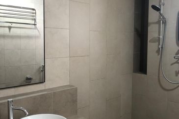 Jadite Suites @ Jade Hills