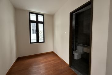 Winter Pavilion @ Taman Nusa Sentral