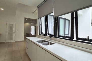 Sunway Citrine Lakehomes