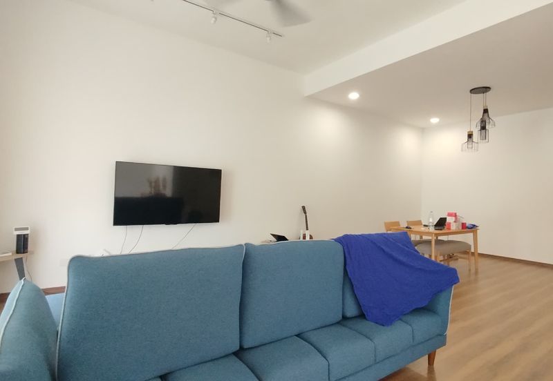 Big Size 2 Storey Terrace House