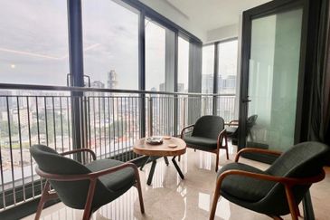 The Astaka @ 1 Bukit Senyum