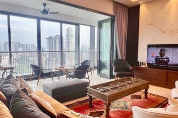 The Astaka @ 1 Bukit Senyum