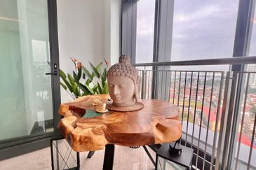 The Astaka @ 1 Bukit Senyum