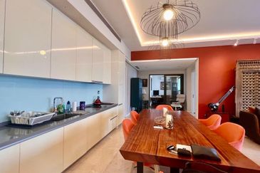 The Astaka @ 1 Bukit Senyum