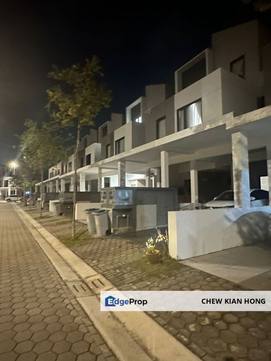 Sunway Citrine Lakehome 2 Storey Townhouse for Sale, Johor, 
