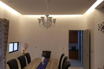 The Canal Garden South, Horizon Hills