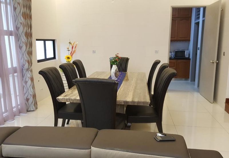 The Canal Garden South, Horizon Hills