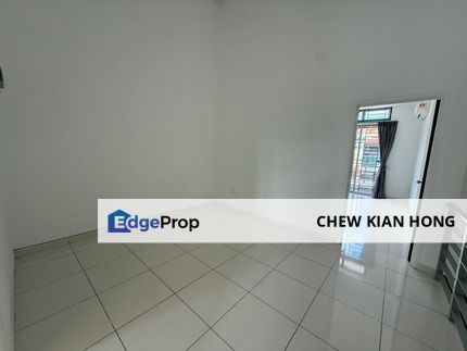 Taman Nusa Sental Iskandar Puteri 2 Storey Terrace House for Sale Partially Furnished4 , Johor, 