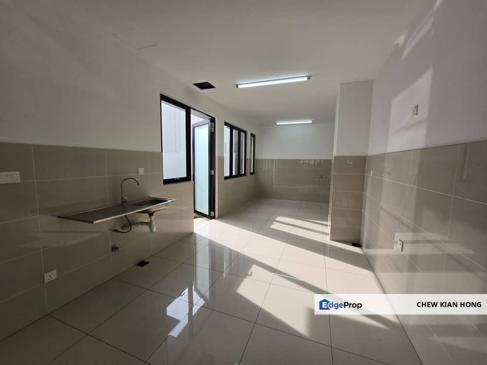 Sunway Citrine Lakehomes Sunway Iskandar 2 Storey Cluster House for Rent Partially Furnished, Johor, 