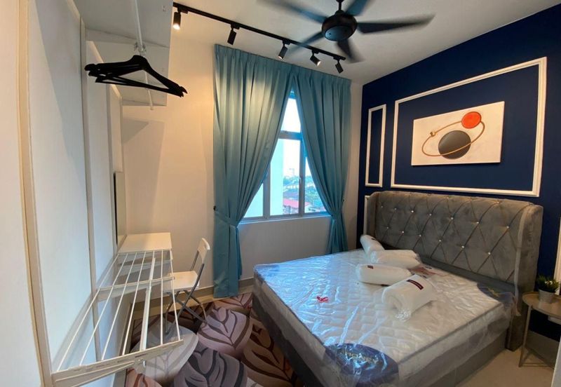 SKS Habitat Apartment, Larkin