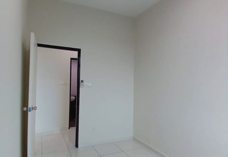 Sky Gardens Residences