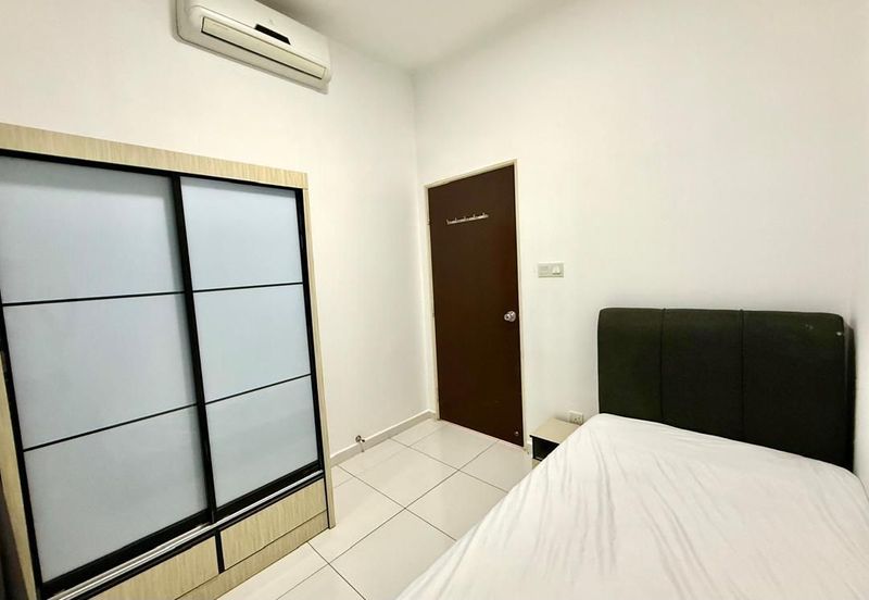 Sky Gardens Residences