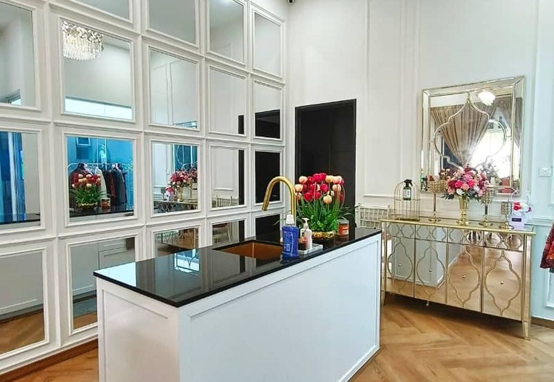 D'Grande Residence Taman Bukit Indah for Sale Partially Furnished Renovated Kitchen