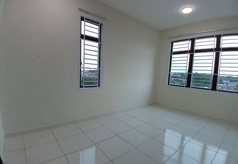 Sky Gardens Residences