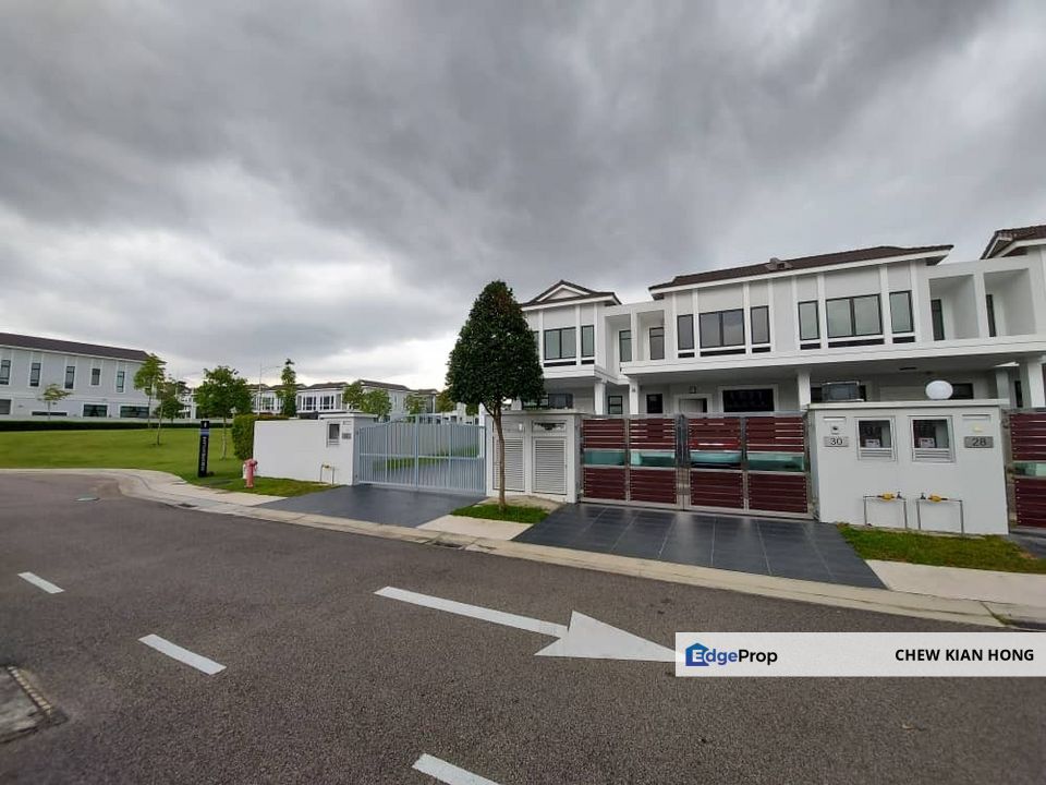 Eco Tropics 2 Storey Terrace House for Rent Fully Furnished Renovation Condition, Johor, Masai