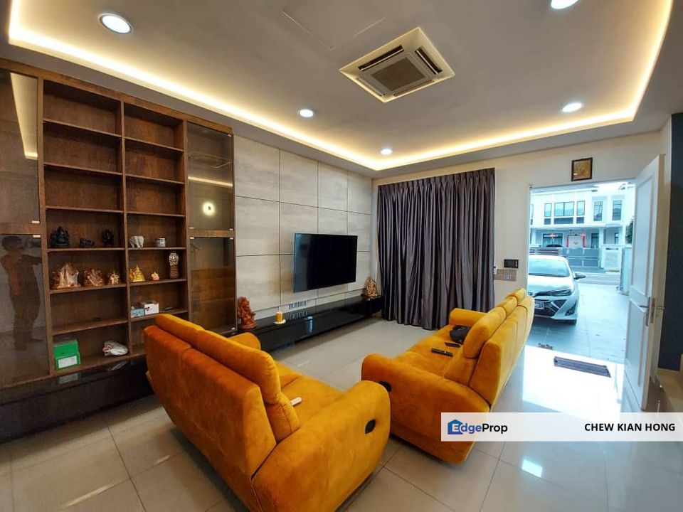 Eco Tropics 2 Storey Terrace House for Rent Fully Furnished Renovation Condition, Johor, Masai