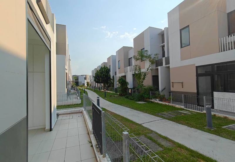Sunway Citrine Lakehomes